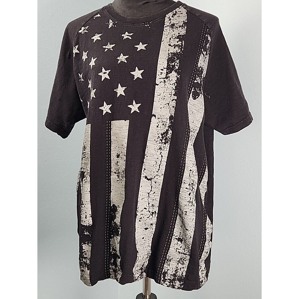 Patriotic Distressed Wash Flag Shirt Quilted Giraffe XL Short Sleeve Mens Tshirt